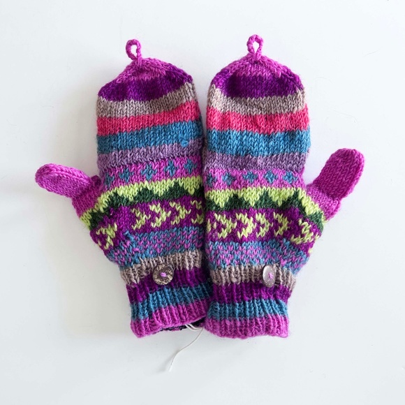 World Market Mittens & Gloves, Convertible from One to the Other, Great Colors - Picture 4 of 5